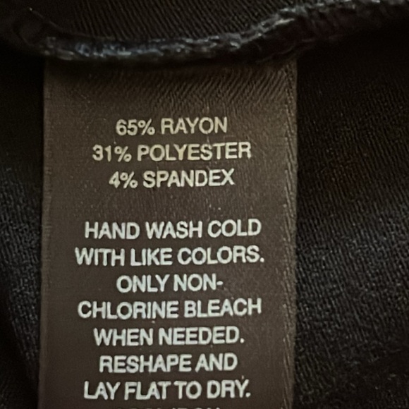 WHITE HOUSE BLACK MARKET BLACK BEADED SLEEVELESS TOP SZ SMALL - Picture 11 of 12